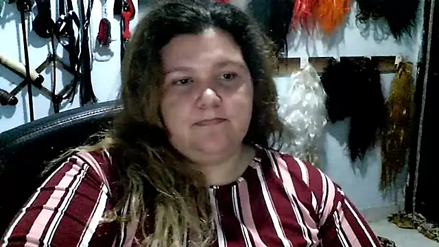 squirt322bbw online show from 22, 2, 2025