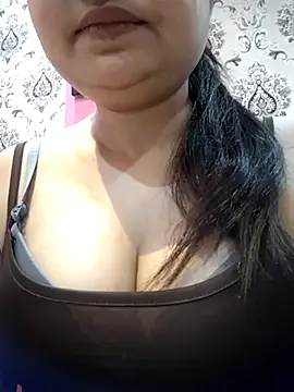 Snapshot of soniya_cute chatting on 5, 3, 2026 soniya cute online show from 5, 3, 2026
