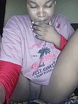 Snapshot of pussyqueene chatting on 21, 7, 2026 pussyqueene online show from 21, 7, 2026