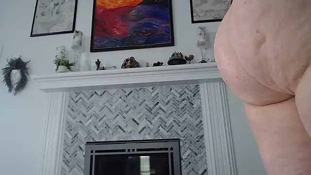 AuroraWillows online show from 16, 2, 2026