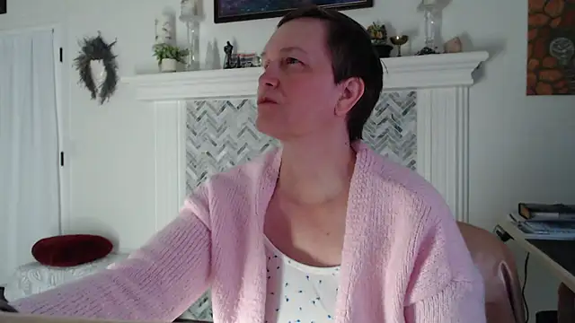 AuroraWillows online show from 3, 3, 2026