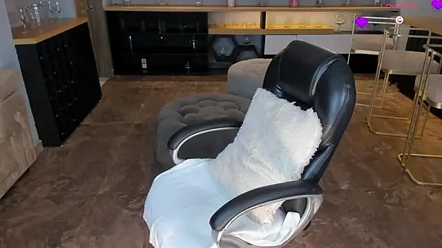 KateOwens online show from 12, 3, 2025