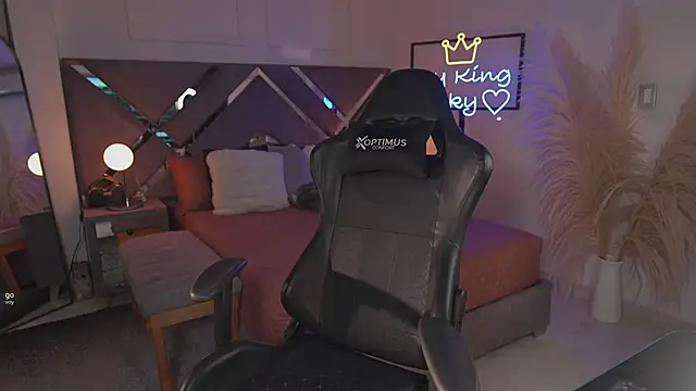 KateOwens online show from 22, 11, 2025