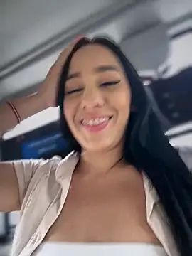 Snapshot of __IRIS__ chatting on 2, 3, 2026 IRIS online show from 2, 3, 2026