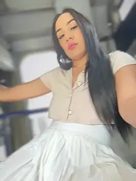 Snapshot of __IRIS__ chatting on 17, 3, 2026 IRIS online show from 17, 3, 2026