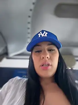 Snapshot of __IRIS__ chatting on 25, 3, 2026 IRIS online show from 25, 3, 2026