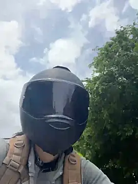 alicewonder09 online show from 17, 4, 2026