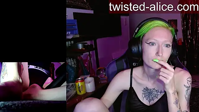 alicewonder09 online show from 25, 4, 2026