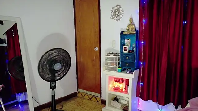 Snapshot of hottplay chatting on 30, 1, 2025 hottplay online show from 30, 1, 2025