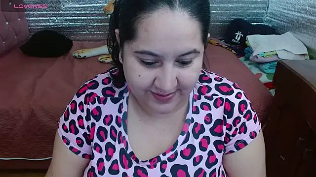 EMILY-NESSA online show from 23, 9, 2025