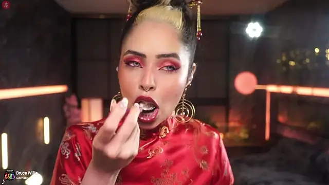 Snapshot of alessa_goreng chatting on 30, 11, 2025 alessa goreng online show from 30, 11, 2025