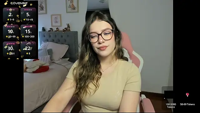 Snapshot of samysweet_8 chatting on 13, 9, 2025 samysweet 8 online show from 13, 9, 2025