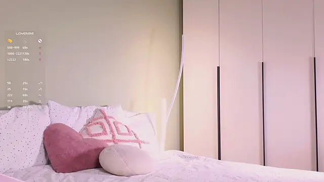 Rinas secret online show from 14, 12, 2025