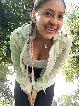 alana 69 online show from 24, 4, 2026