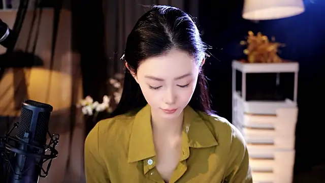 Ocean--Lili online show from 28, 4, 2026