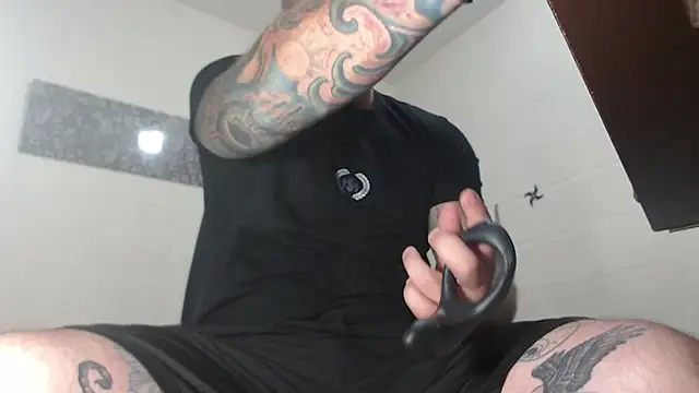 stripnolimits online show from 3, 3, 2025