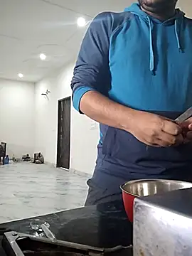 Snapshot of thebrownboi01 chatting on 8, 3, 2026 thebrownboi01 online show from 8, 3, 2026