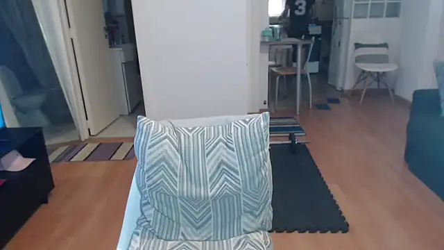 guachin hunk online show from 5, 11, 2025