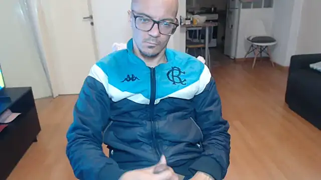 Snapshot of guachin_hunk chatting on 10, 6, 2026 guachin hunk online show from 10, 6, 2026