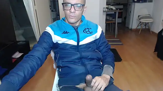 Snapshot of guachin_hunk chatting on 20, 7, 2026 guachin hunk online show from 20, 7, 2026
