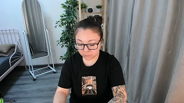 gentle muse online show from 13, 4, 2026