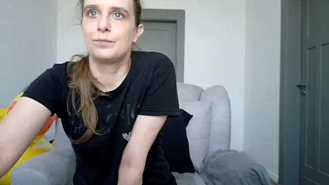LadyChantale online show from 9, 7, 2026