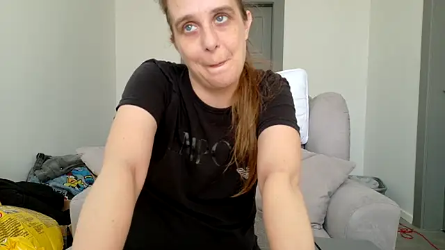 LadyChantale online show from 28, 7, 2026