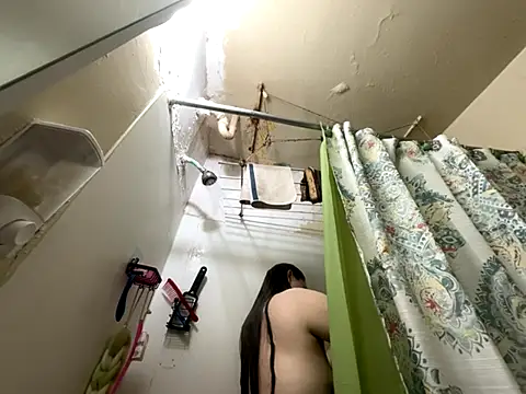 Snowbunnycake 131 online show from 29, 11, 2025