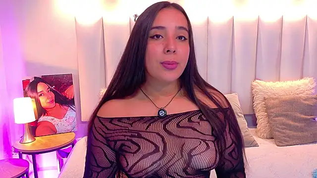 Snapshot of ValenScott1 chatting on 27, 7, 2026 ValenScott1 online show from 27, 7, 2026