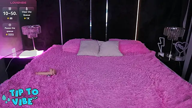 CassandraGood online show from 10, 1, 2025