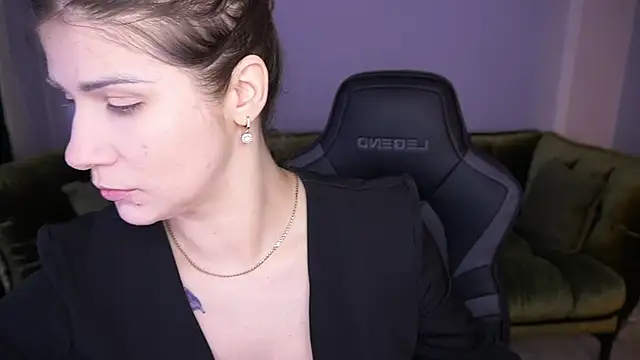 CassandraGood online show from 26, 11, 2025