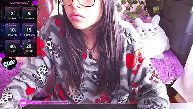 MidoriQuiinn online show from 2, 2, 2025