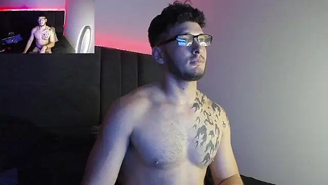 Snapshot of alejandro__2 chatting on 19, 9, 2025 alejandro 2 online show from 19, 9, 2025