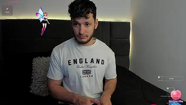 Snapshot of alejandro__2 chatting on 22, 10, 2025 alejandro 2 online show from 22, 10, 2025