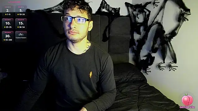 Snapshot of alejandro__2 chatting on 2, 11, 2025 alejandro 2 online show from 2, 11, 2025