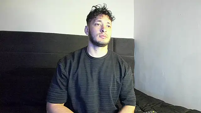 Snapshot of alejandro__2 chatting on 13, 11, 2025 alejandro 2 online show from 13, 11, 2025