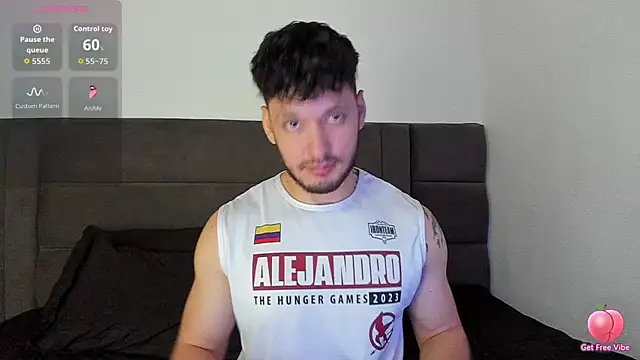 Snapshot of alejandro__2 chatting on 19, 11, 2025 alejandro 2 online show from 19, 11, 2025