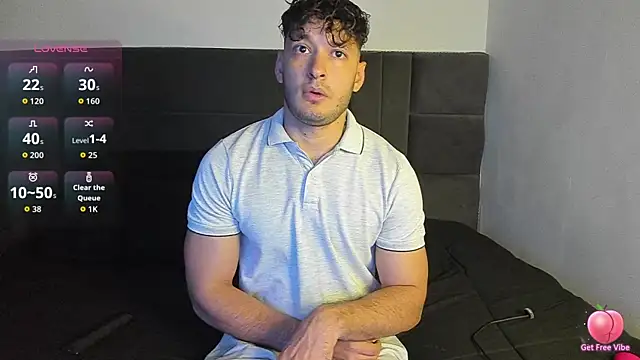 Snapshot of alejandro__2 chatting on 13, 1, 2026 alejandro 2 online show from 13, 1, 2026