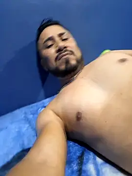 Eumanzor online show from 25, 11, 2025