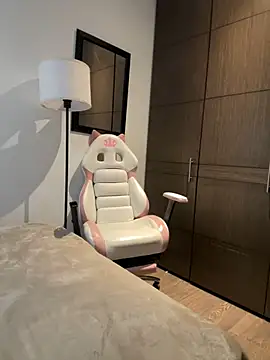 oriana zoeee online show from 10, 12, 2024