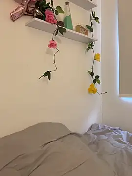 oriana zoeee online show from 1, 12, 2025