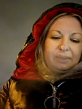 Snapshot of Arina_smiles chatting on 22, 12, 2024 Arina smiles online show from 22, 12, 2024