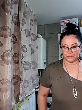 x  KHALEESI  x online show from 7, 1, 2025