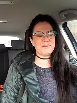 x  KHALEESI  x online show from 24, 1, 2025