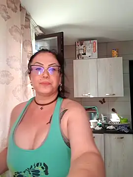 x  KHALEESI  x online show from 6, 8, 2026