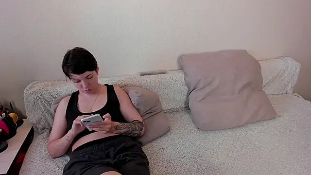 secret dreams   online show from 7, 8, 2026