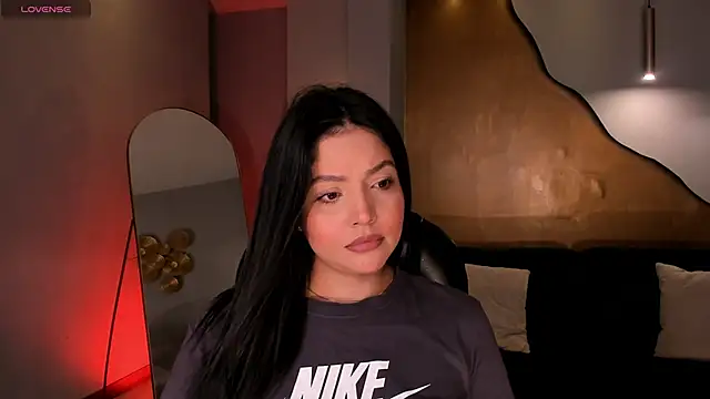 NinaMichelle online show from 13, 2, 2026