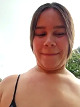 sweet lucia online show from 5, 3, 2026