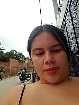 sweet lucia online show from 10, 3, 2026