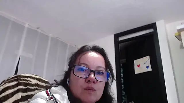 Snapshot of Sonialorens_ chatting on 1, 2, 2025 Sonialorens online show from 1, 2, 2025